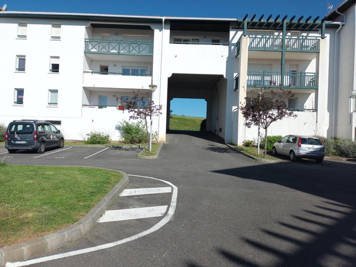 Calme T2 Avec Terrasse A Hendaye, Proche Plage - Fr-1-239-780 外观 照片