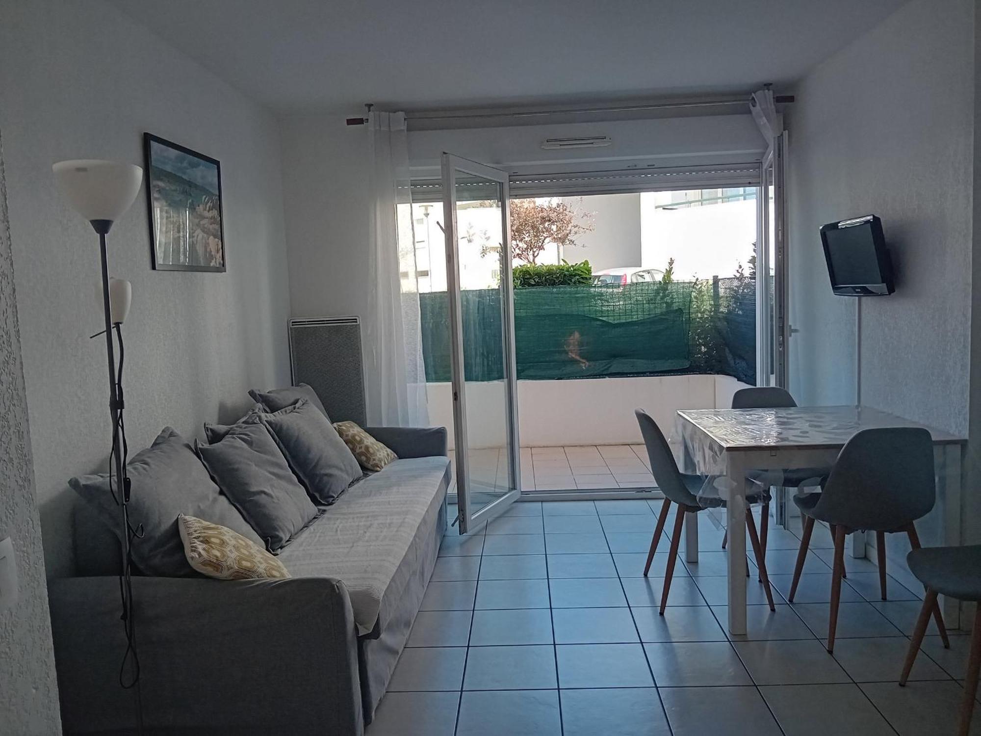 Calme T2 Avec Terrasse A Hendaye, Proche Plage - Fr-1-239-780 外观 照片